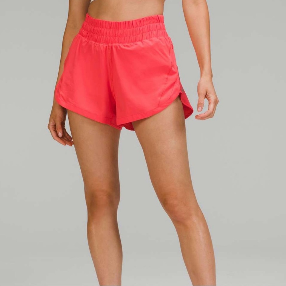 Track that high rise lululemon shorts. 3in size 4 :)